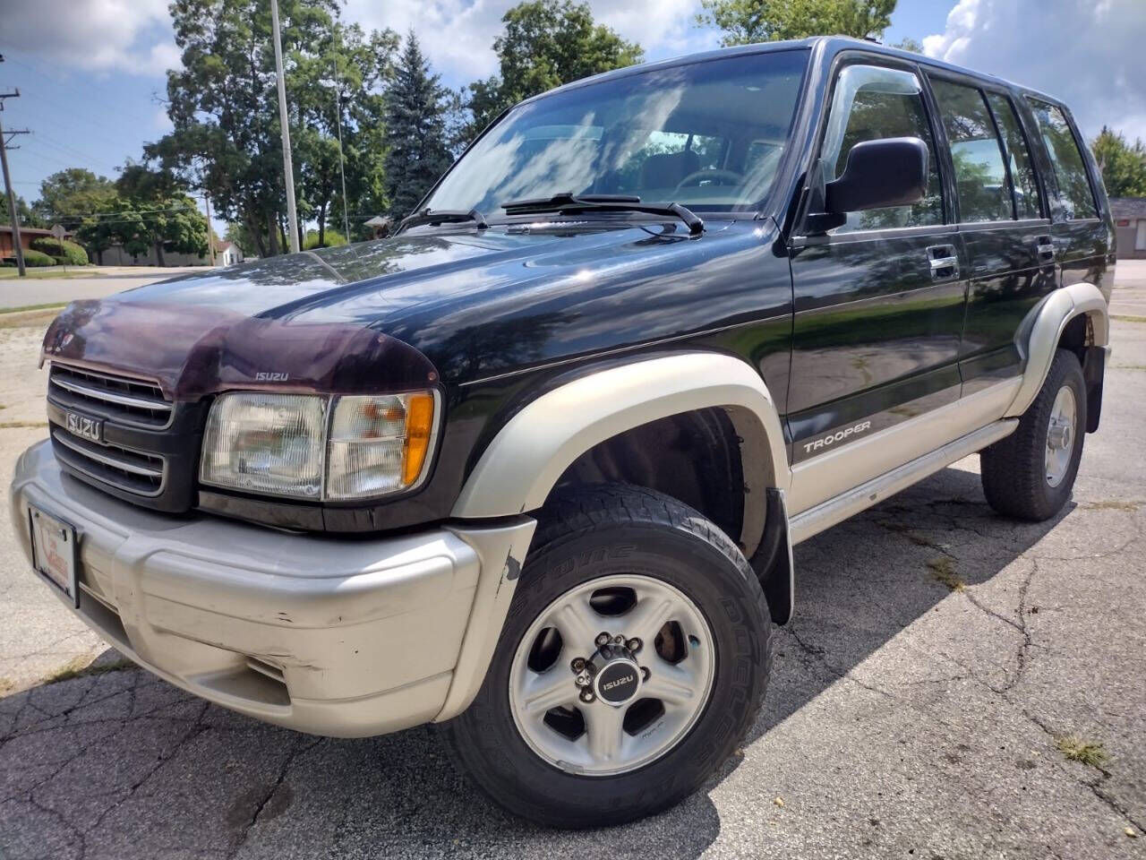 Isuzu Trooper