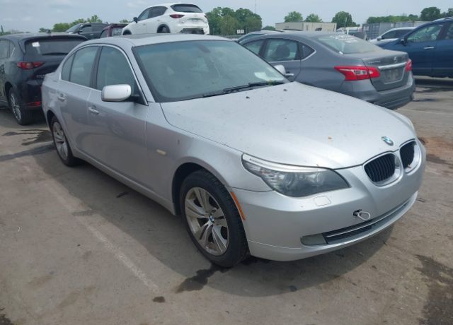 BMW 528i