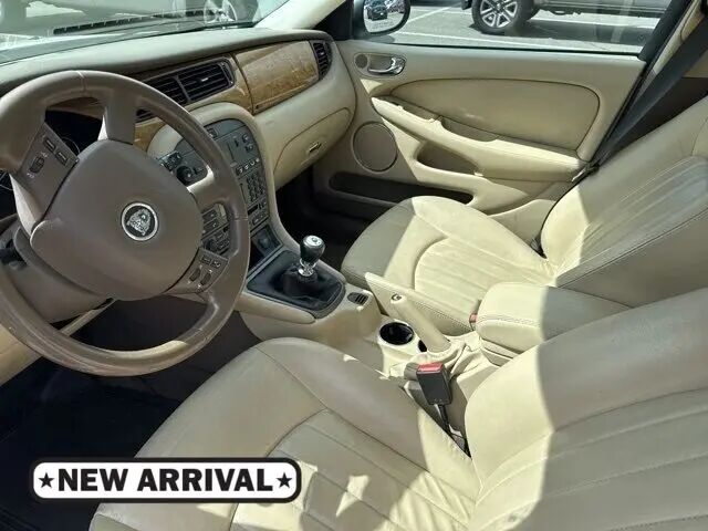 Jaguar X-Type