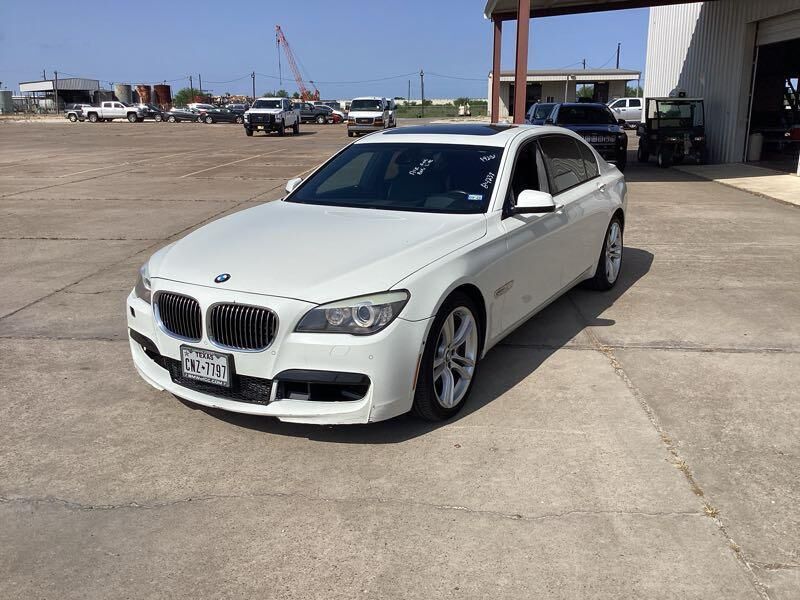 BMW 750Li / ALPINA B7