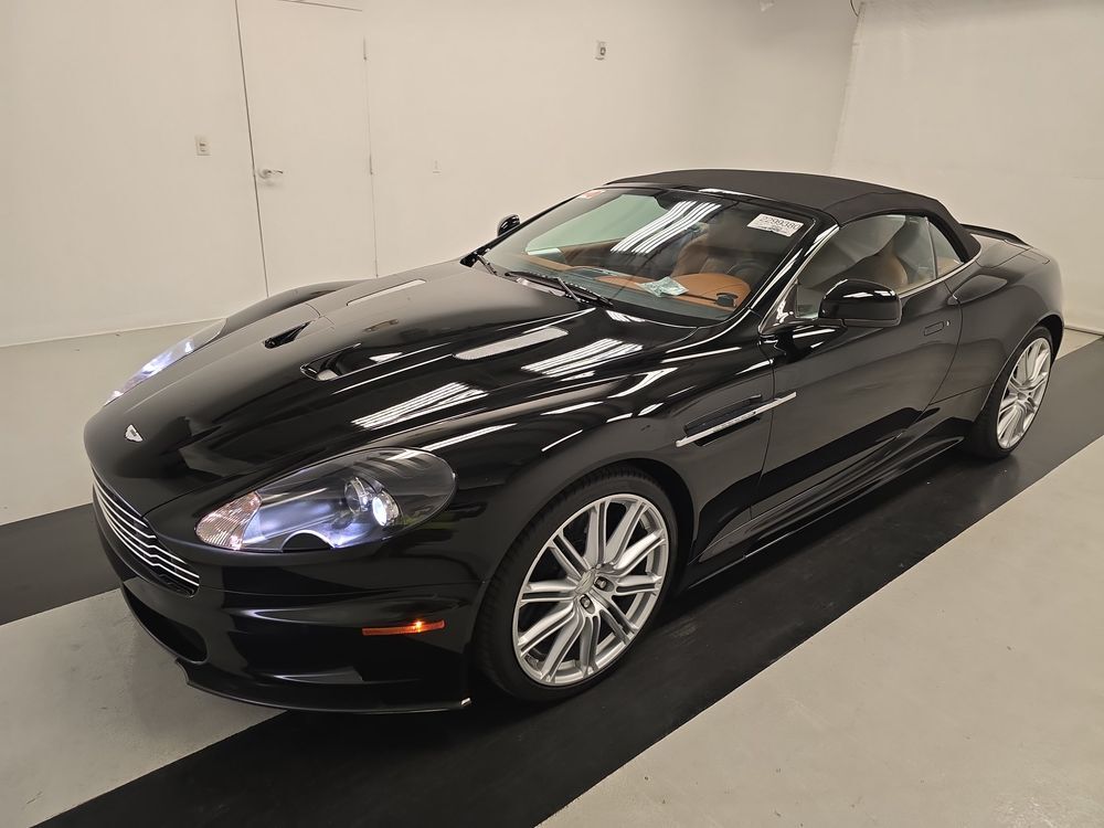 Aston Martin DBS