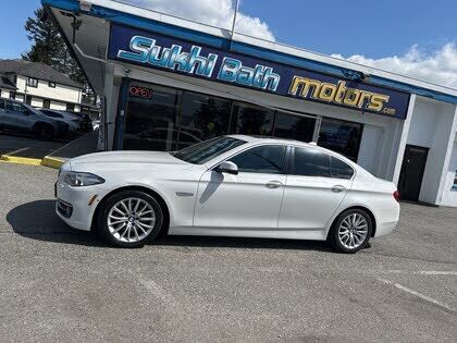 BMW 528i