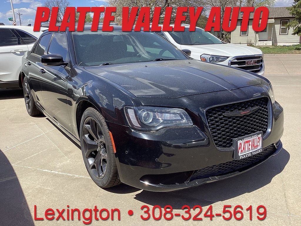 2021 CHRYSLER 300