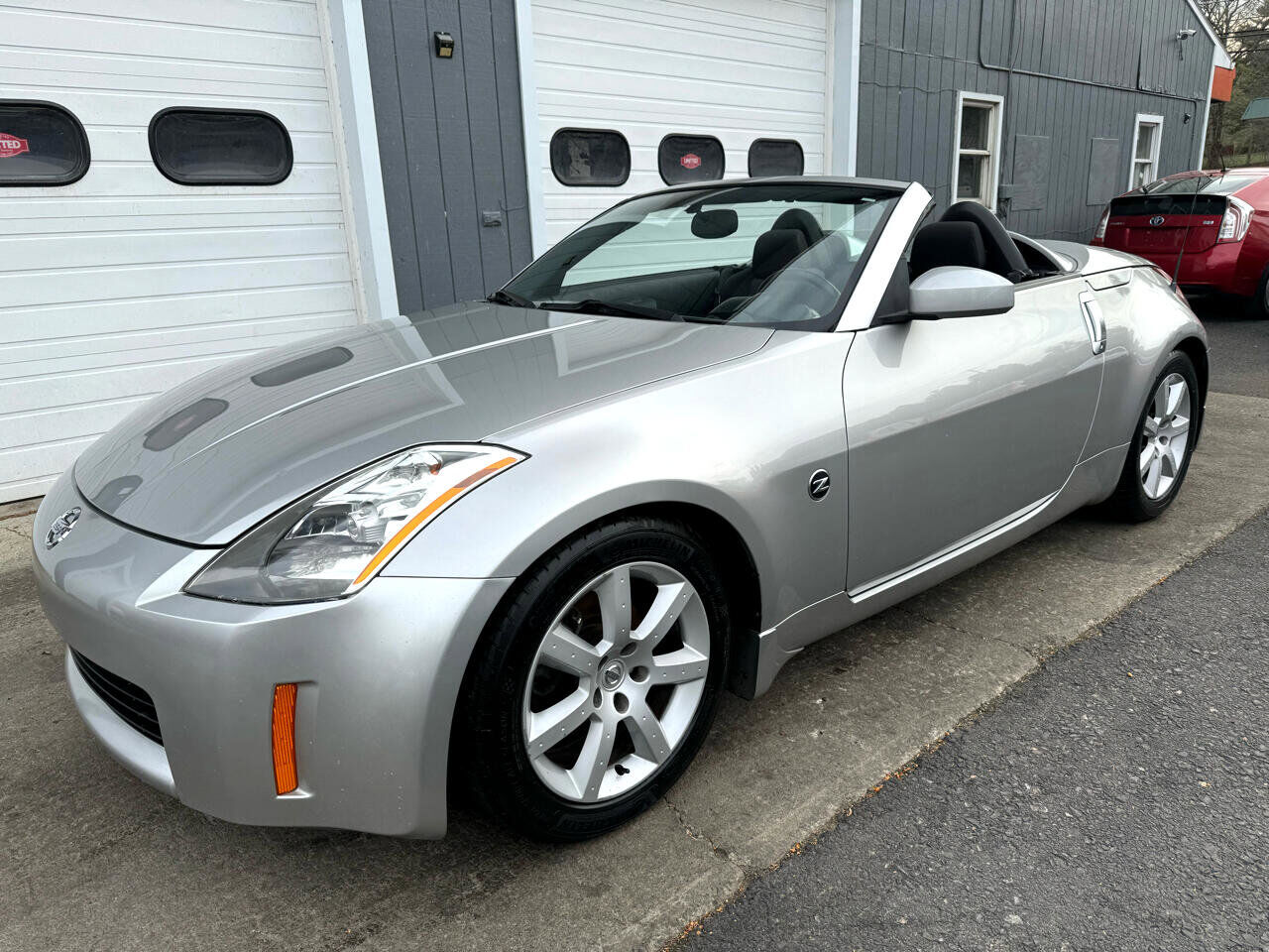 NISSAN