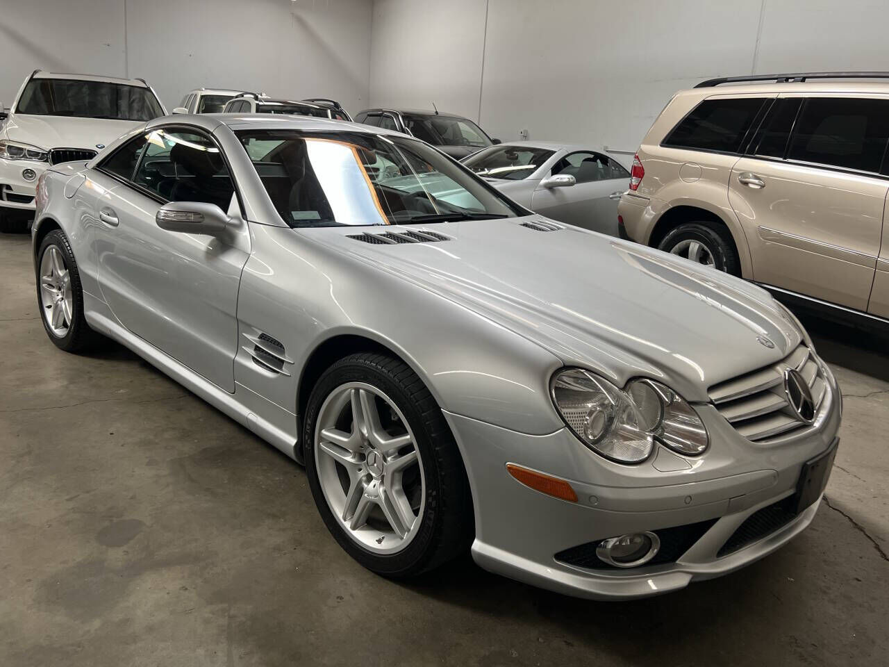 Mercedes-Benz SL-Class
