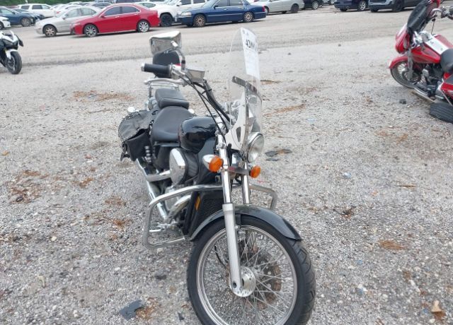 Honda VT600C (SHADOW VLX)