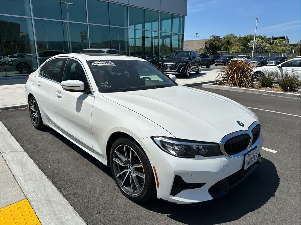 2020 BMW 330i