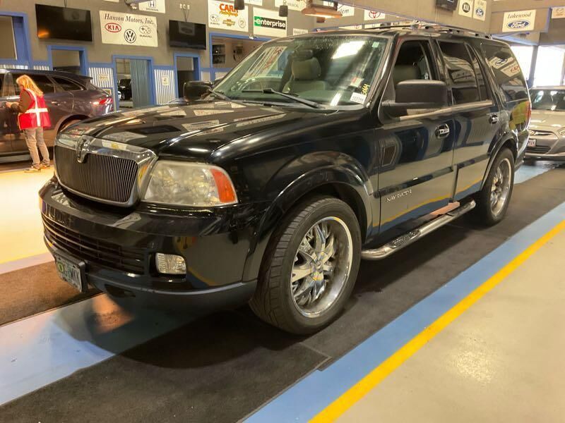 Lincoln Navigator
