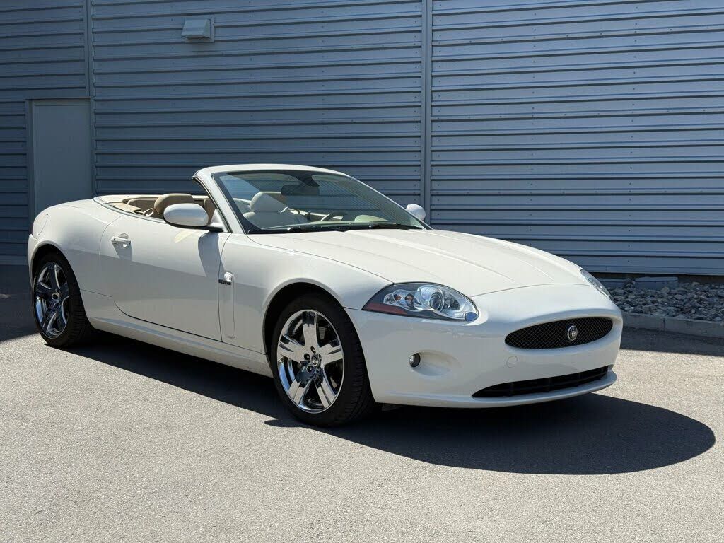 Jaguar XK