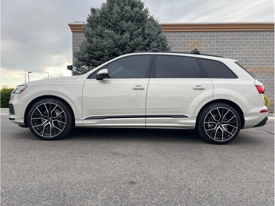 2021 Audi Q7