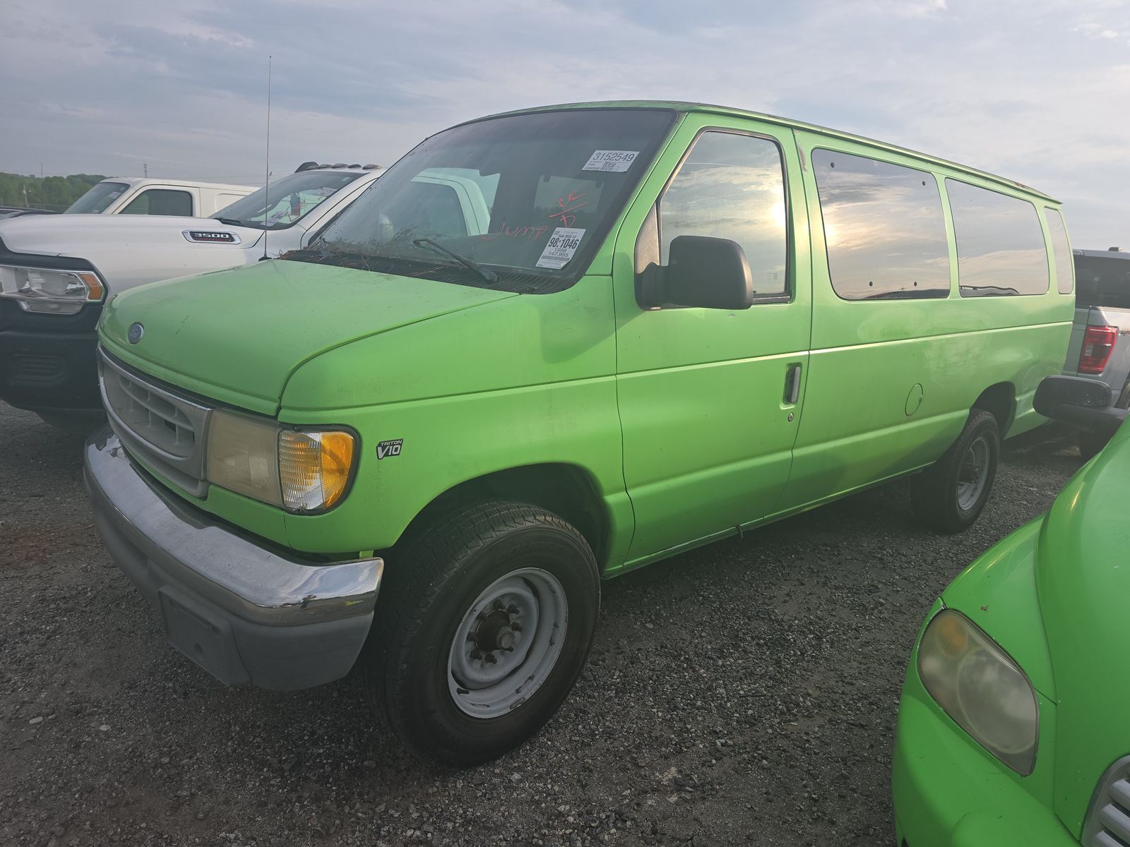Ford E-350