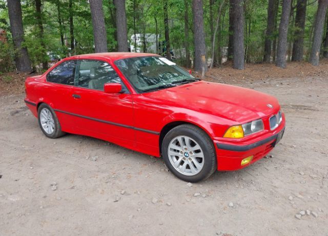 BMW 325iS