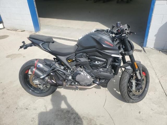 2023 DUCATI Monster
