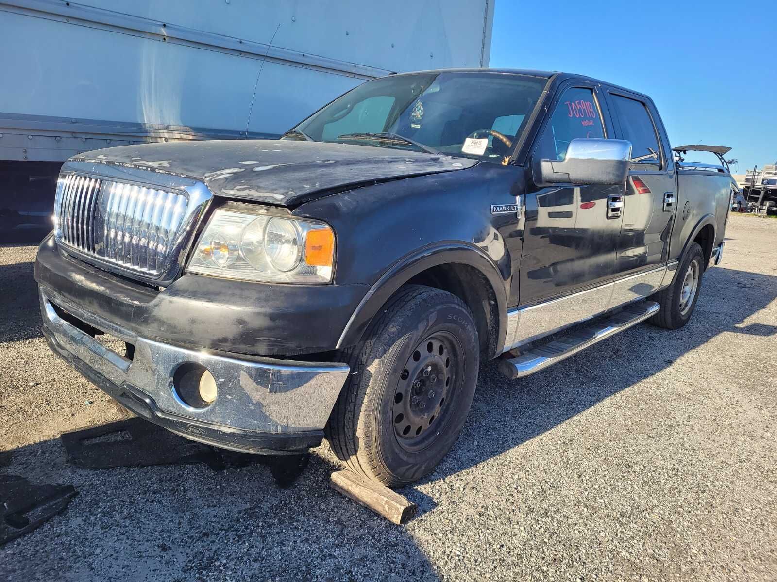 Lincoln Mark LT