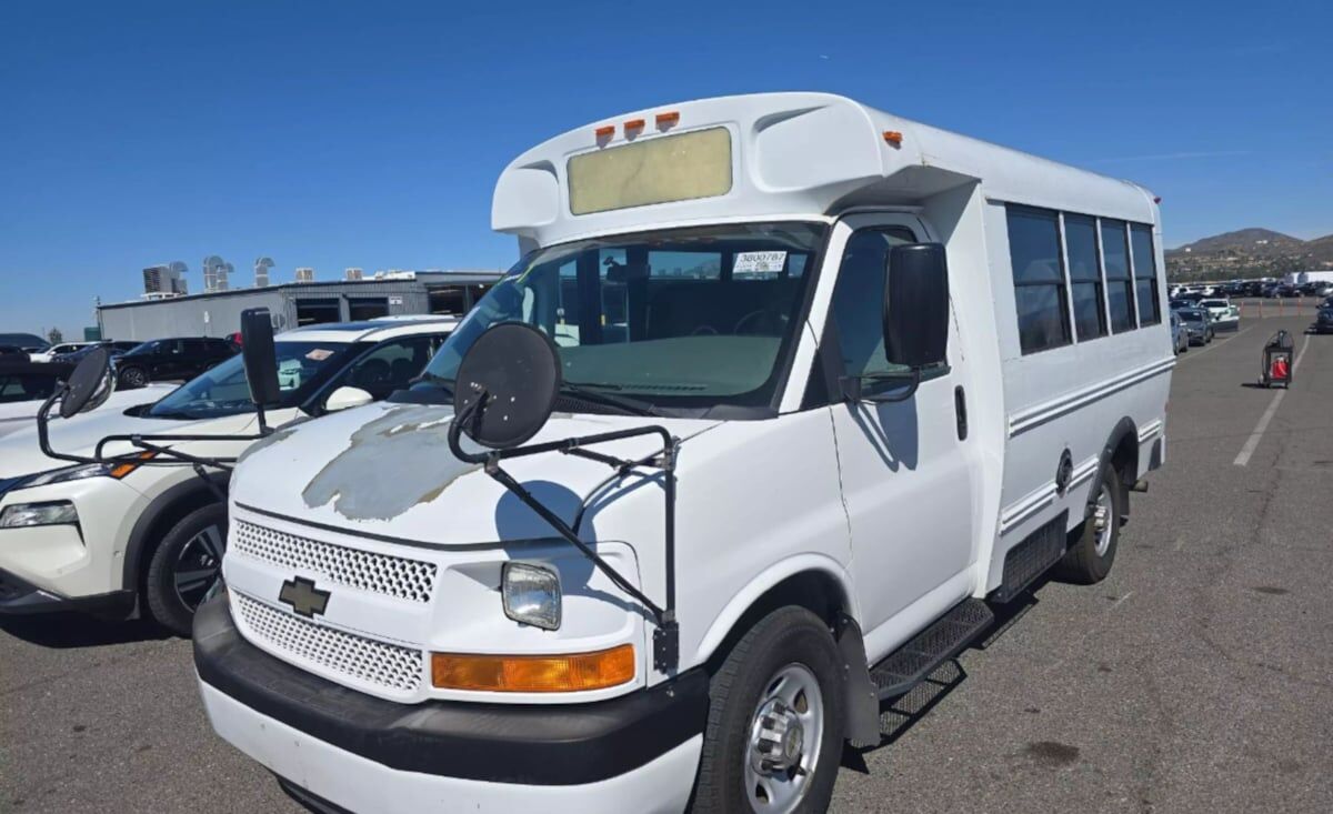 2012 CHEVROLET Express