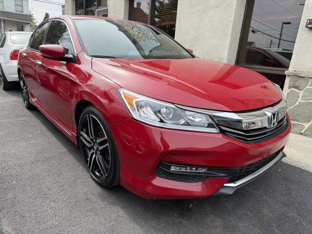 2017 HONDA Accord