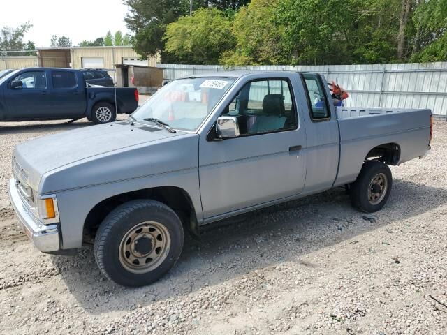 Nissan Pickup