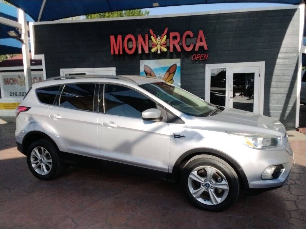 2018 FORD Escape