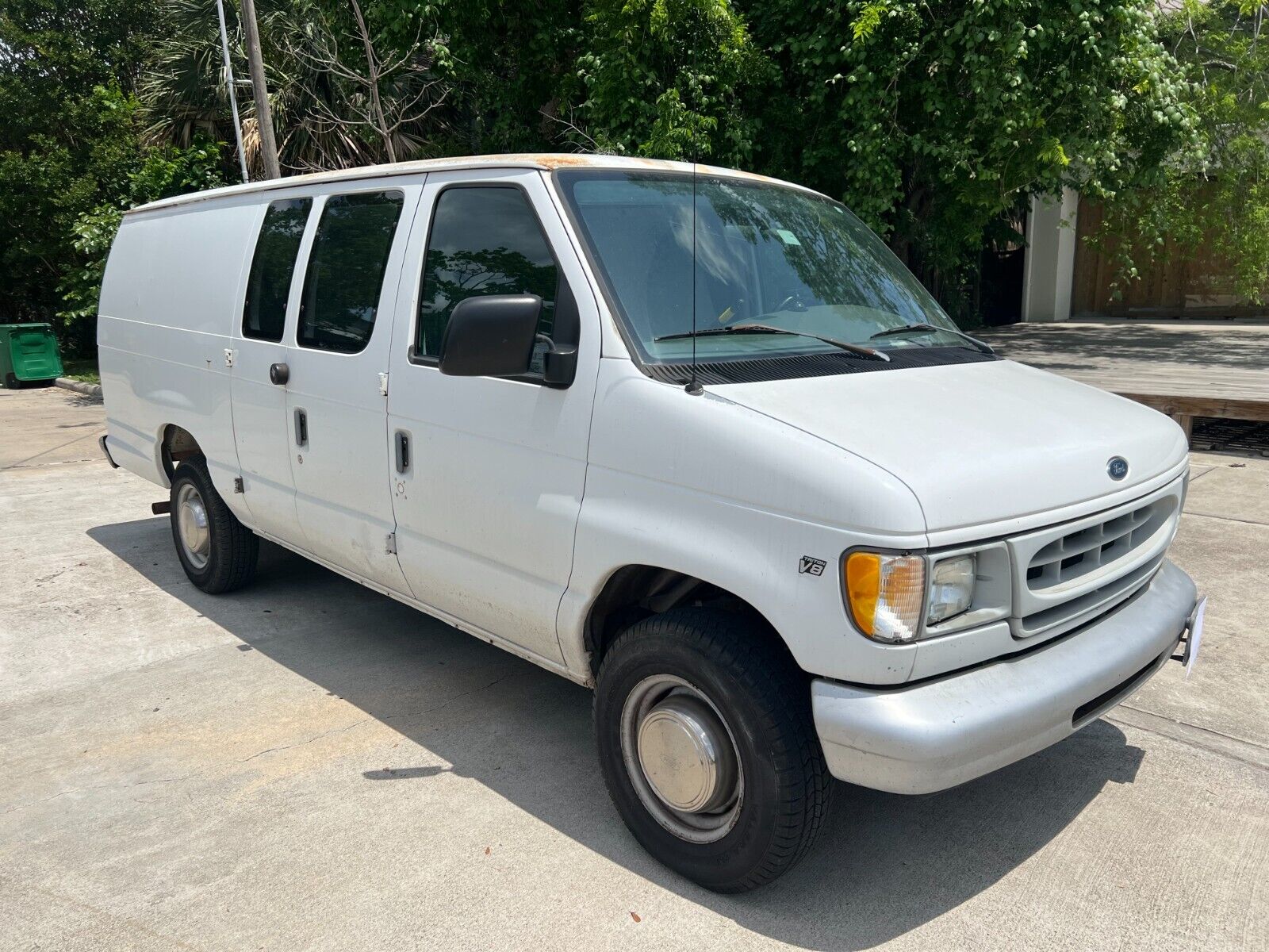 Ford E-250