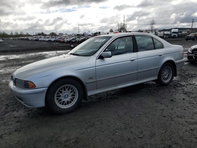 BMW 525i