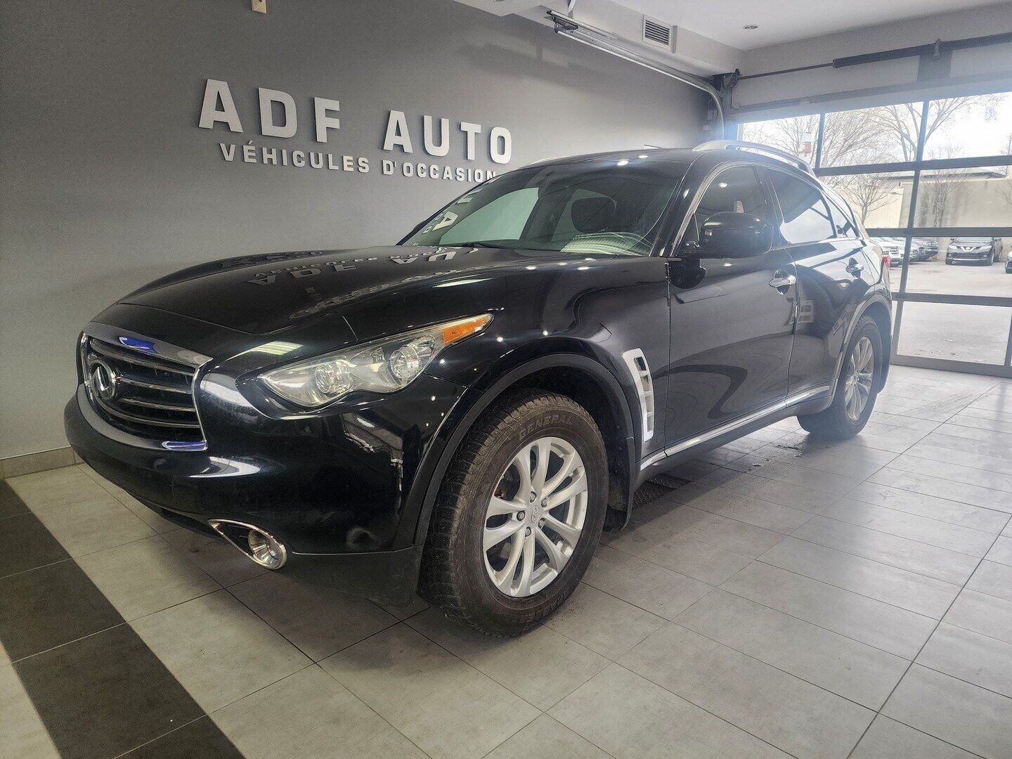 Infiniti FX35