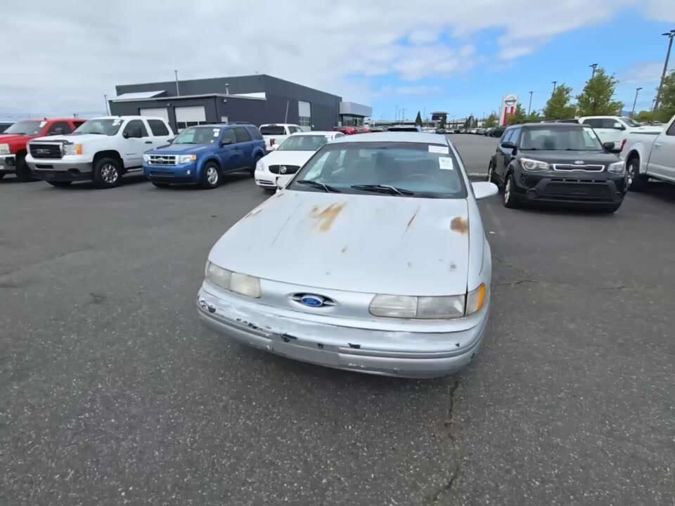 Ford Taurus