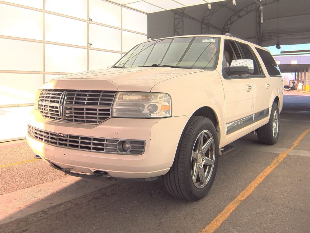 Lincoln Navigator