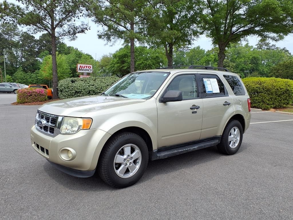 2011 FORD Escape