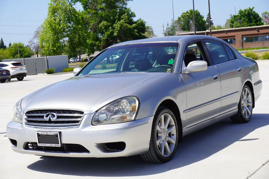 Infiniti Q45
