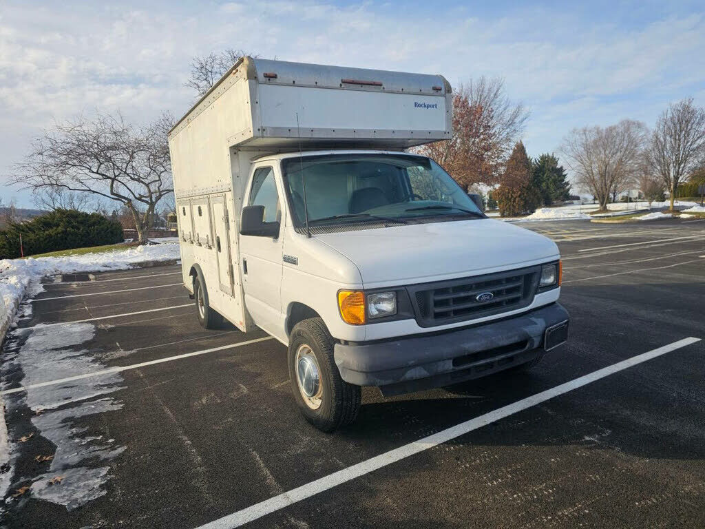 2006 FORD E-350