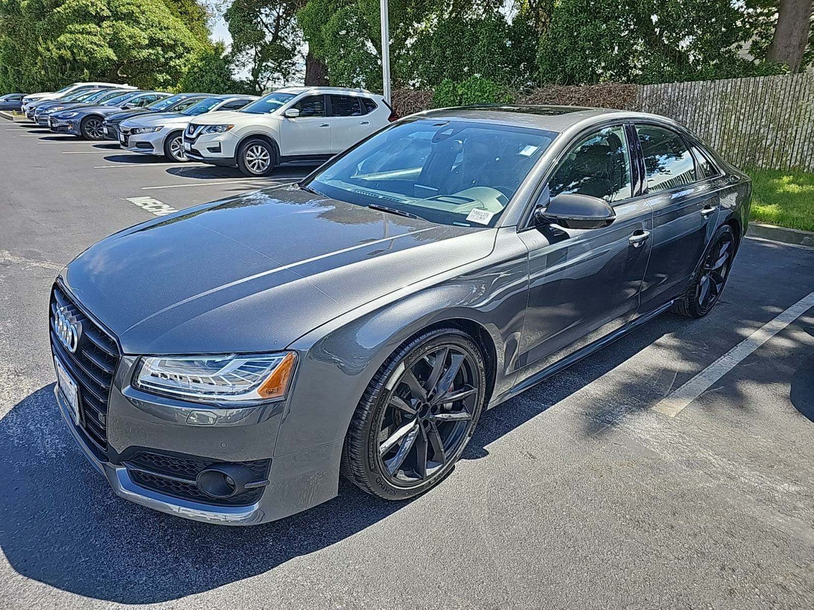 Audi S8