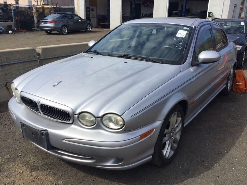 Jaguar X-Type