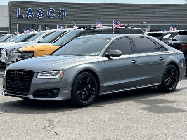 Audi A8