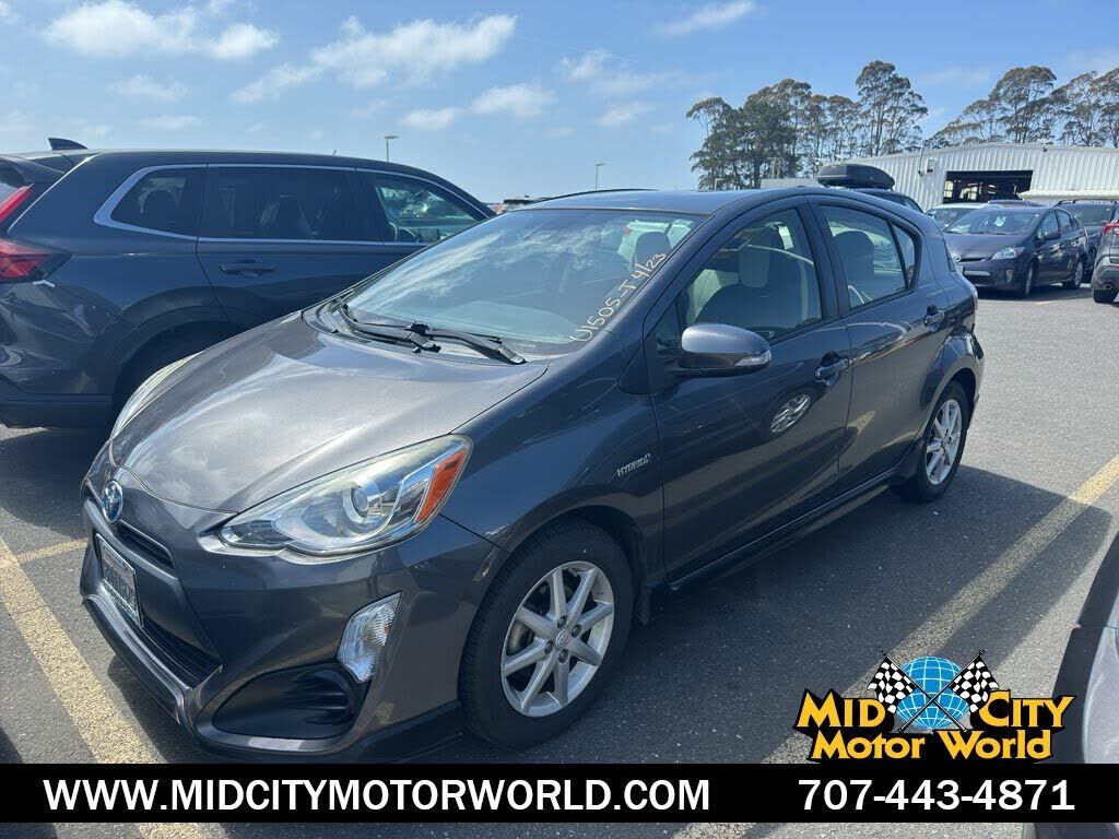 Toyota Prius C