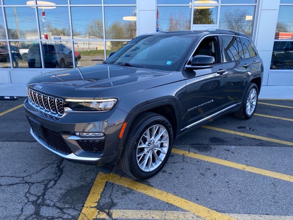 2022 JEEP Grand Cherokee
