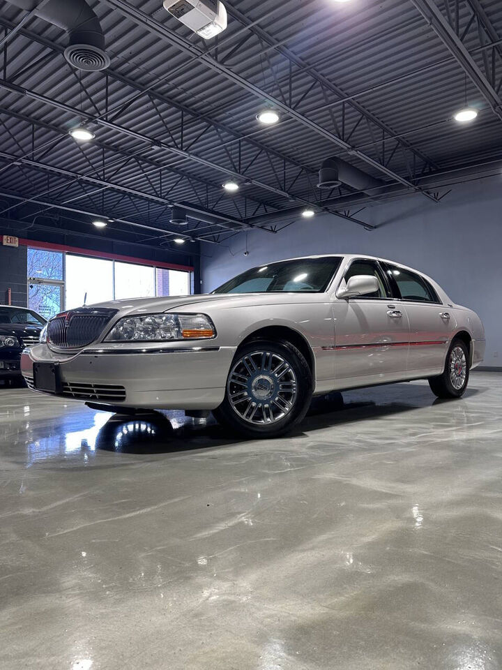 Lincoln Town Car