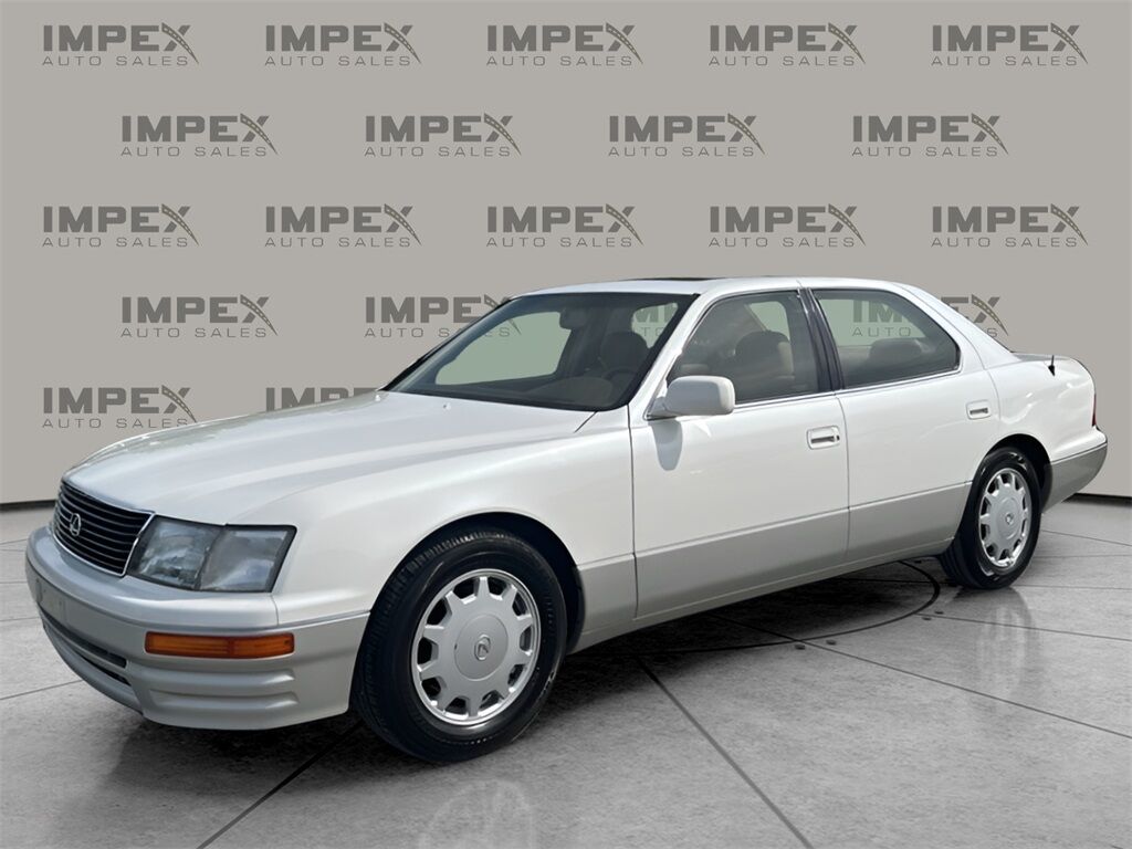 Lexus LS