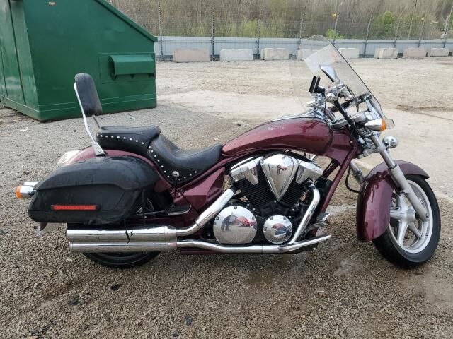 Honda VT1300 (Interstate)