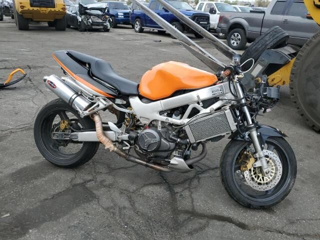 Honda VTR1000F (SUPERHAWK)