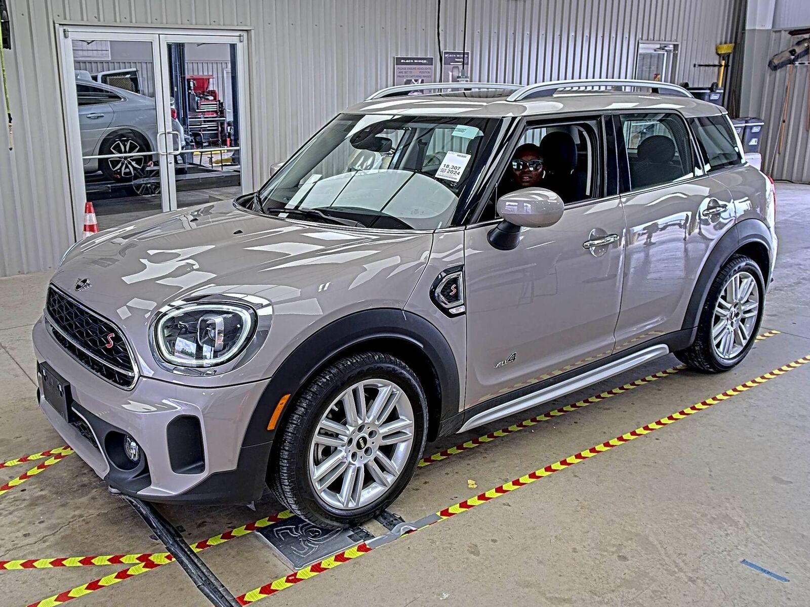 MINI