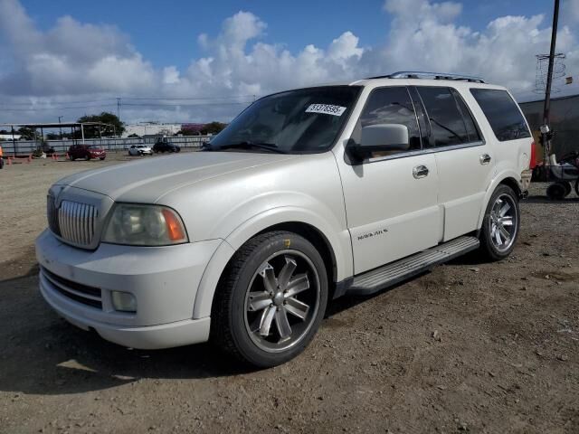 Lincoln Navigator