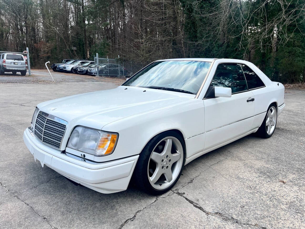 MERCEDES-BENZ