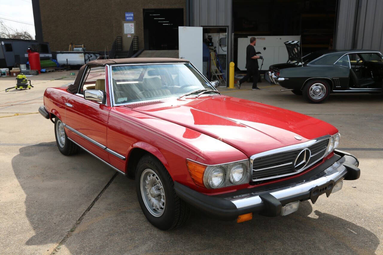 1981 MERCEDES-BENZ 380