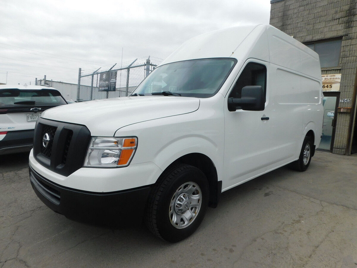 Nissan NV