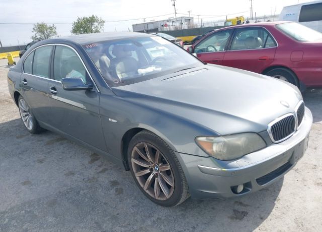 BMW 750i