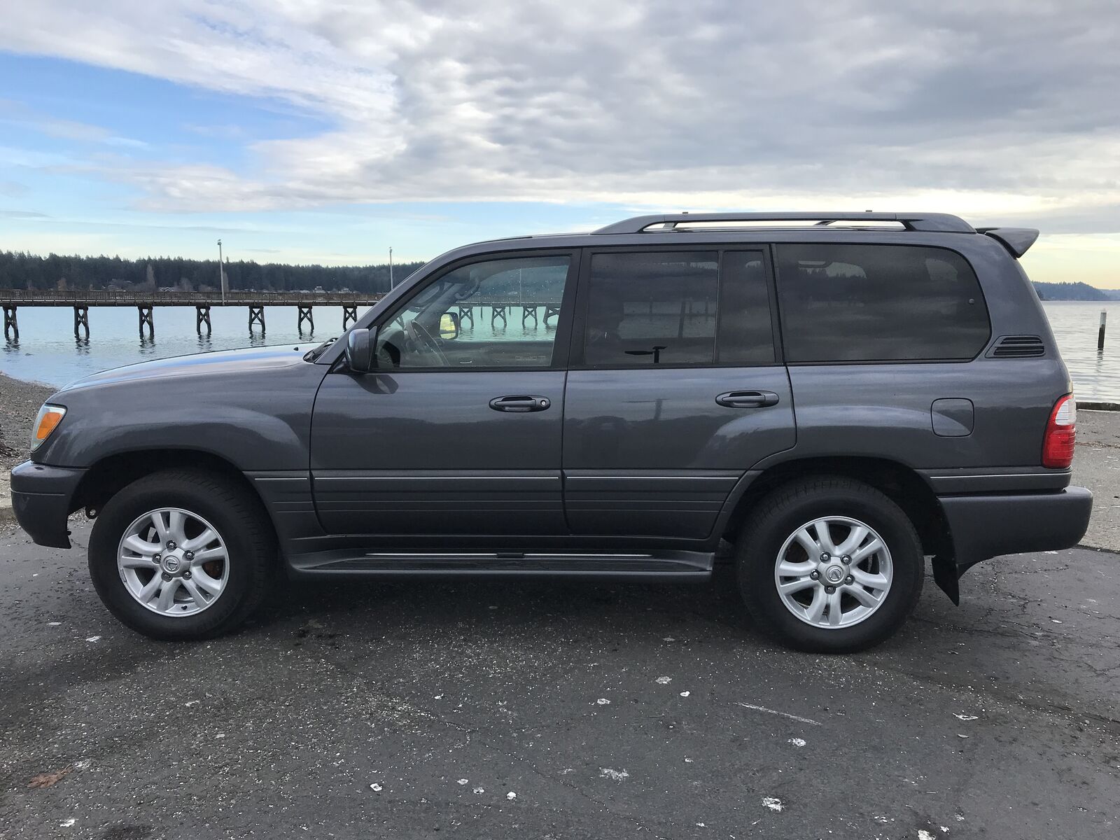 Lexus LX