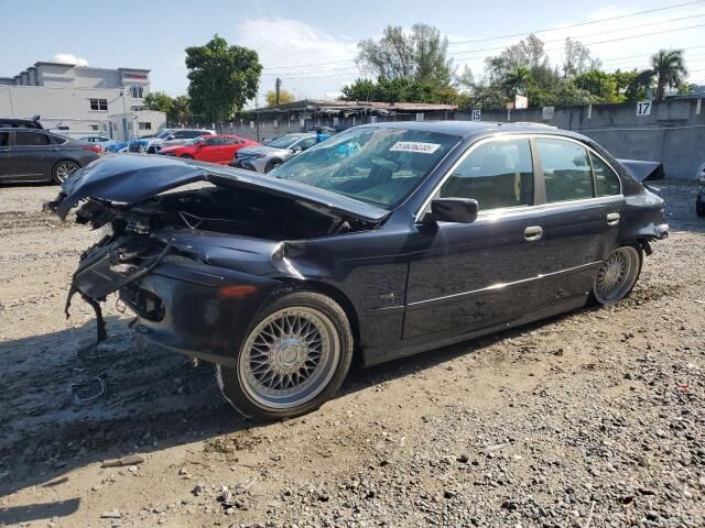BMW 530i