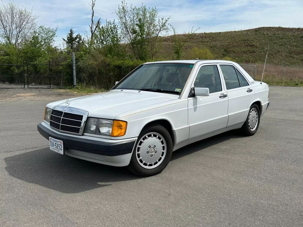 Mercedes-Benz 190