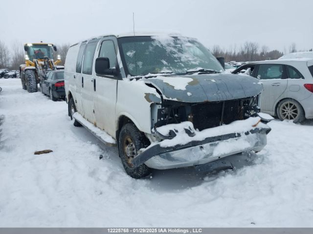 GMC Savana