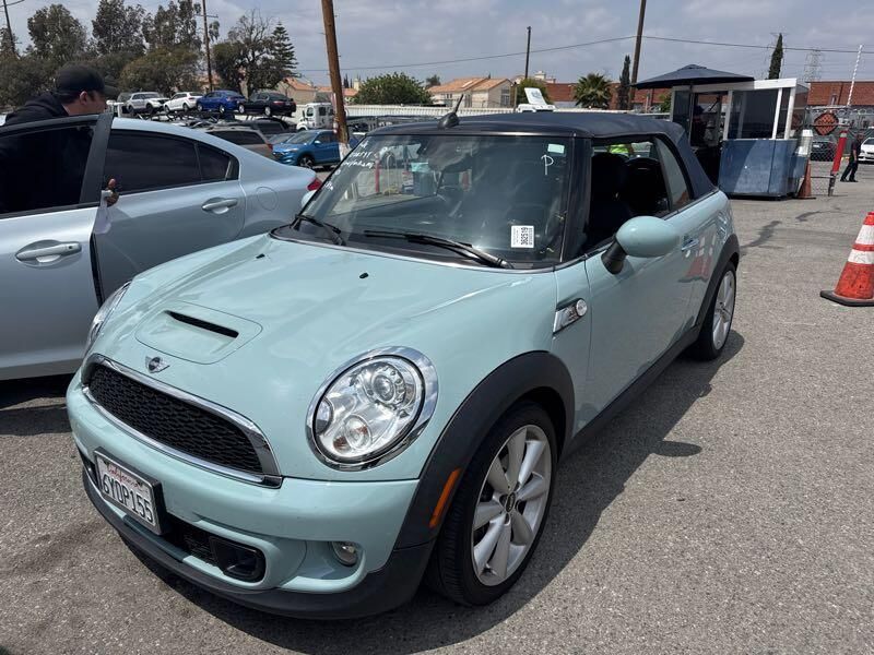 MINI Cooper Convertible